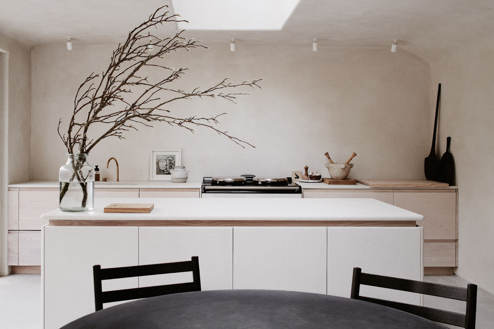7 Simple Kitchen Ideas for a Beautiful Minimalist Home